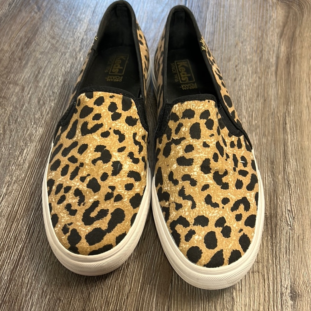 Leopard sneakers